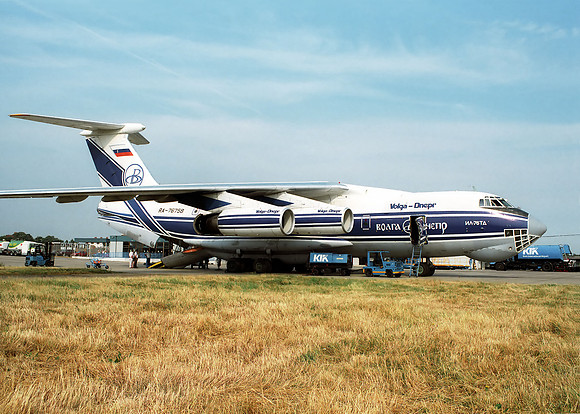 Ilyushin IL-76 (RA-76758) Volga-Dnepr
