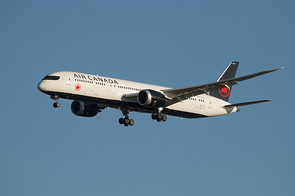 Boeing 787-9 Dreamliner (C-FRTU) Air Canada