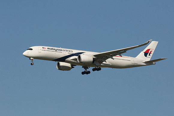 Airbus A350-941 (9M-MAE) Malaysia Airlines