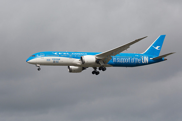 Boeing 787-9 Dreamliner (B-1356) Xiamen Airlines ['United Dream' livery]