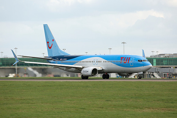 Boeing 737-8K5 (G-FDZJ) TUI/Thomson Airways