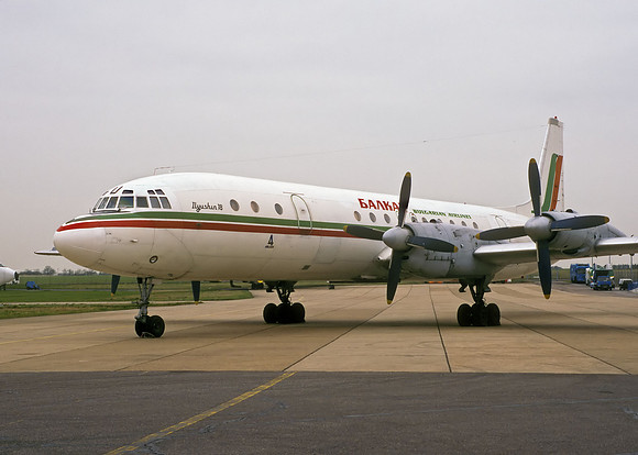 Ilyushin IL18 (LZ-BEU) Balkan Airlines